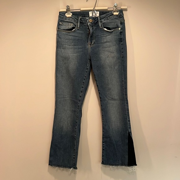 Frame Le Crop Mini Boot Jeans in 26 - Picture 1 of 5